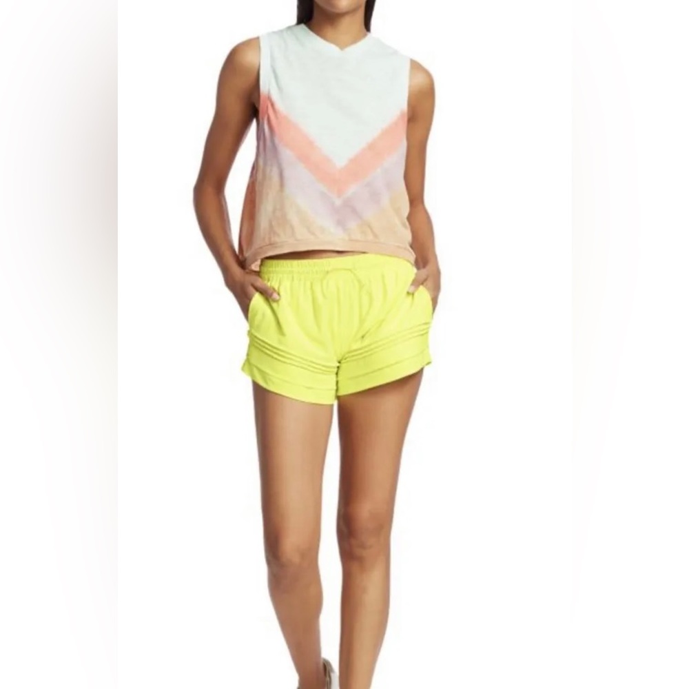 Free People Women's ChevronTie Dye Ombre Love Tank Blue
Size Medium